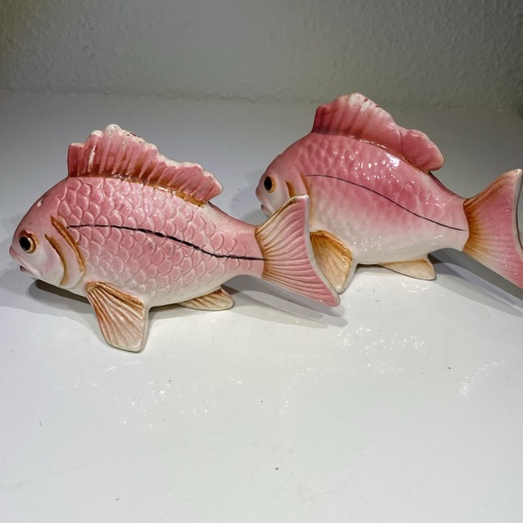Vintage 50’s Extremely RARE Set of Koi Fish Salt & Pepper Shakers SONSCO Japan - Picture 3 of 14